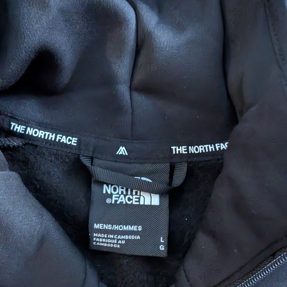 NEW! The North Face Men's Mountain Athletics Black Performance Hoodie Size Large - Picture 3 of 6